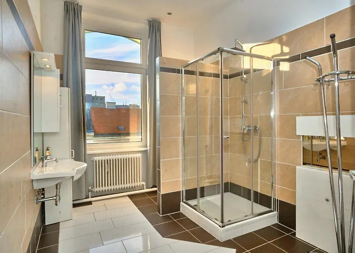 2 Bedrooms & Free Parking Apartment Vienna